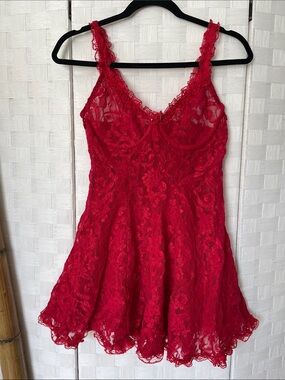 Hillard & Hanson Red Rose Lace Chemise Slip Mini Dress🌹